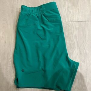 Mens Lululemon Surge Shorts 6”